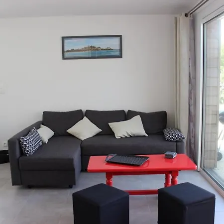Holiday home Du Becquet